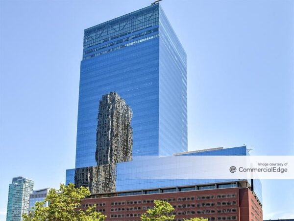 Veris Residential Completes M Office Asset Sale
