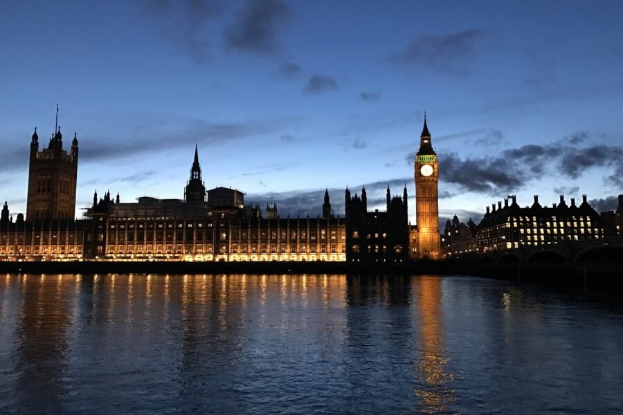 MPs launch inquiry on improving the home buying and selling process
