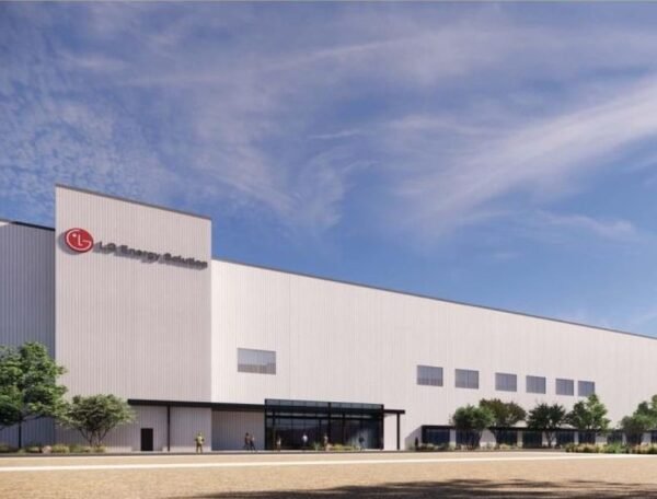 LG Energy Lands Financing for .5B Battery Complex