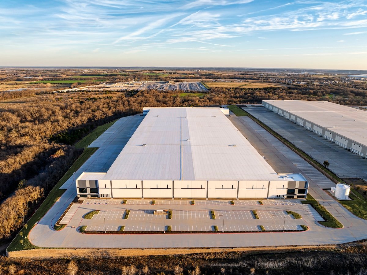 Stonemont Wraps Up Construction on Dallas Logistics Project