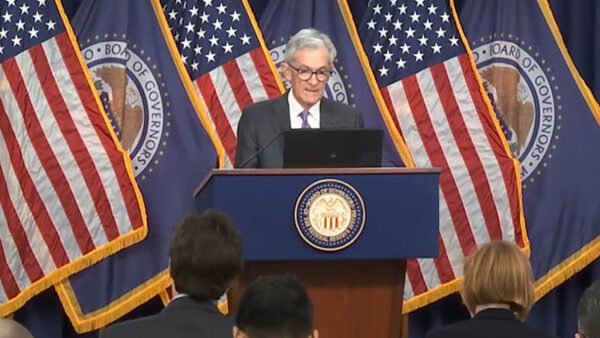 When Will the Fed Move on Interest Rates?
