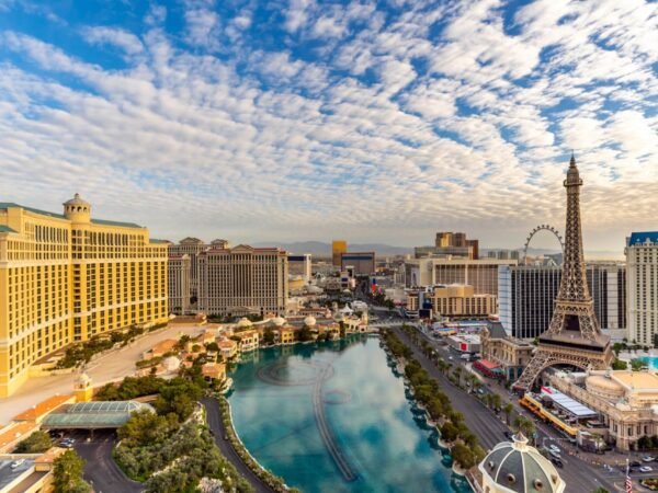 Siegel Group Buys Downtown Las Vegas Retail Assett