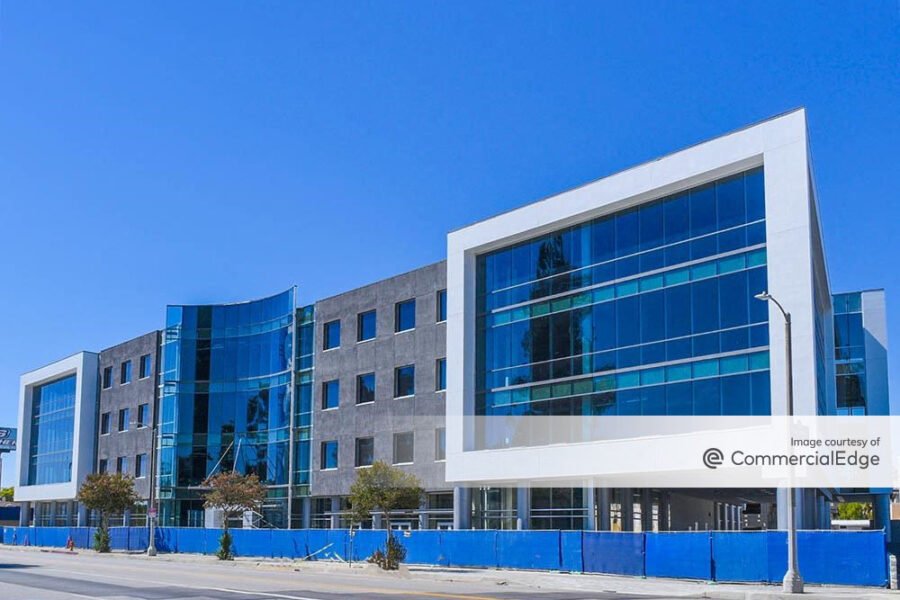 Tristar Realty Secures M for Los Angeles MOB