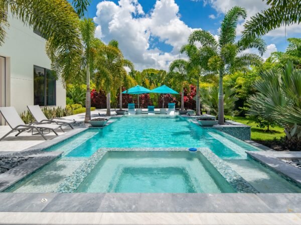 Spring-Ready Homes Designed for Indoor-Outdoor Living