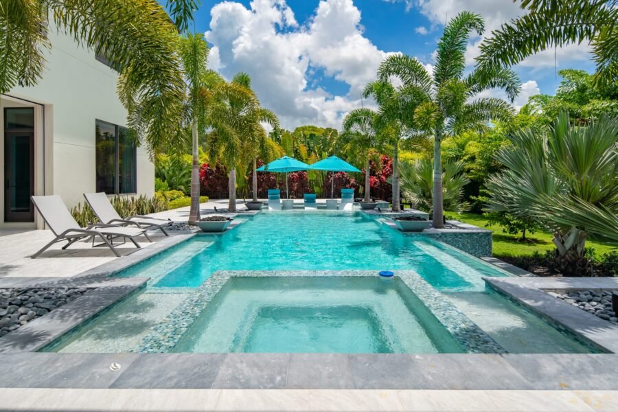 Spring-Ready Homes Designed for Indoor-Outdoor Living