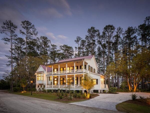 Palmetto Bluff: Cost Estimations as a New Investment Project Begins