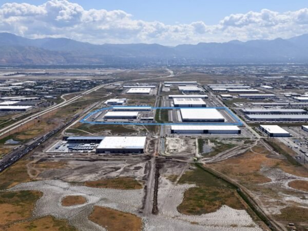 LBA Logistics Buys Last Building at Industrial Campus in SLC