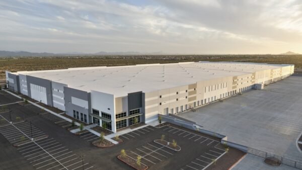 EQT Exeter Pays M for 642 KSF Phoenix Facility