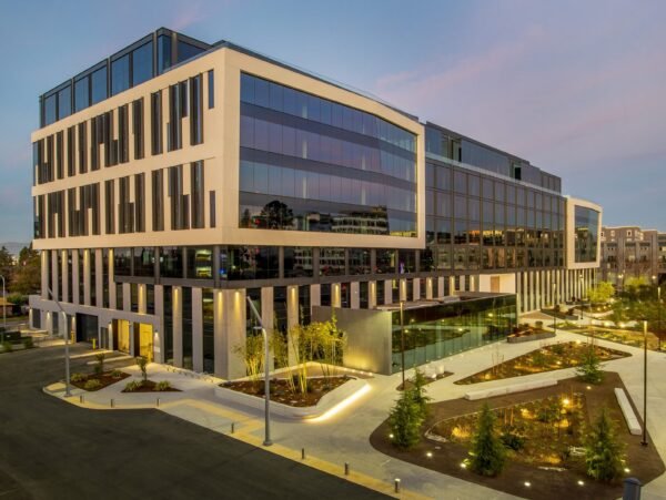 Federal Realty Signs 141 KSF Office Tenant