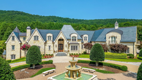 Amazing 58 Acre Estate In Dalton, Georgia With Guest House