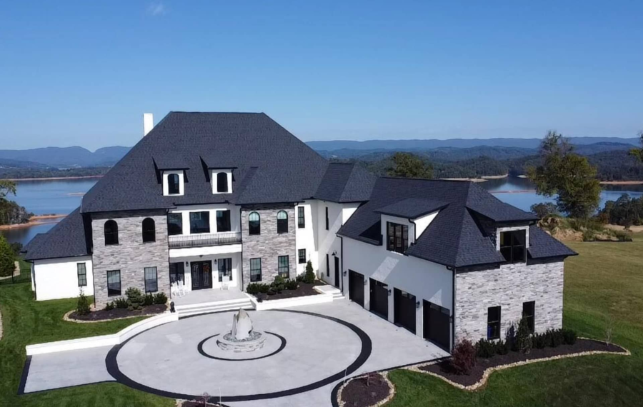 10,000 Square Foot Home In Morristown, Tennessee
