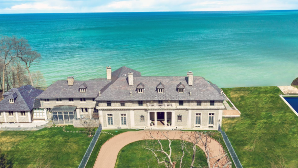 Historic Lakefront Home In Illinois Lists For .9 Million