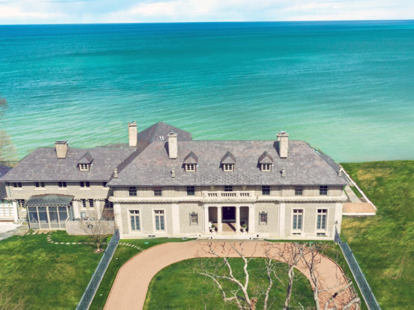 Historic Lakefront Home In Illinois Lists For .9 Million