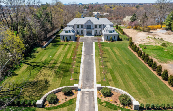  Million Colonial New Build In Darien, Connecticut