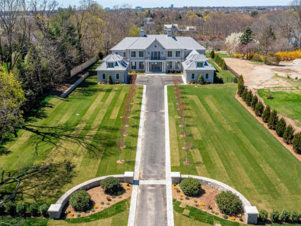  Million Colonial New Build In Darien, Connecticut