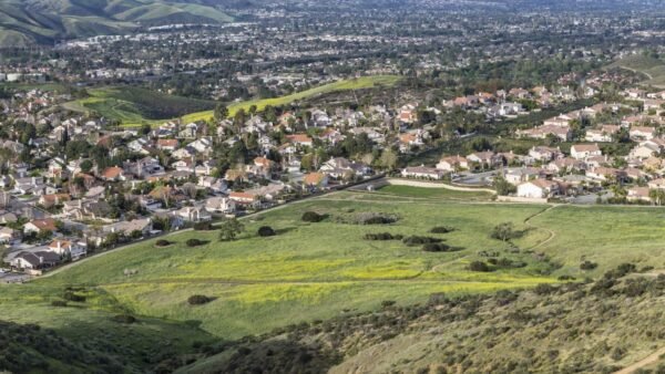 Rexford Signs New Tenant at Simi Valley Industrial Property
