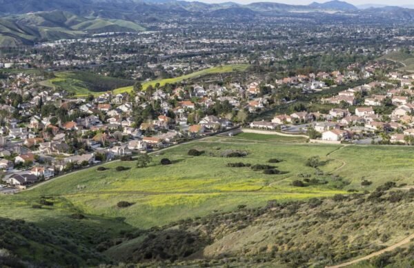 Rexford Signs New Tenant at Simi Valley Industrial Property