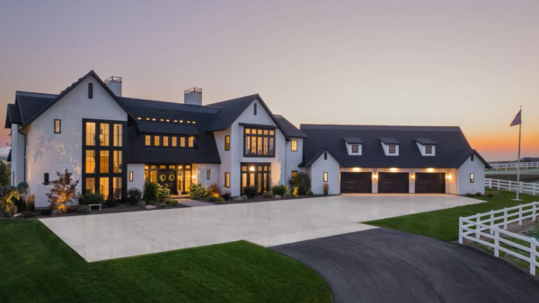 Idaho Home On Over 4 Acres With 7-Car Garage And Pool