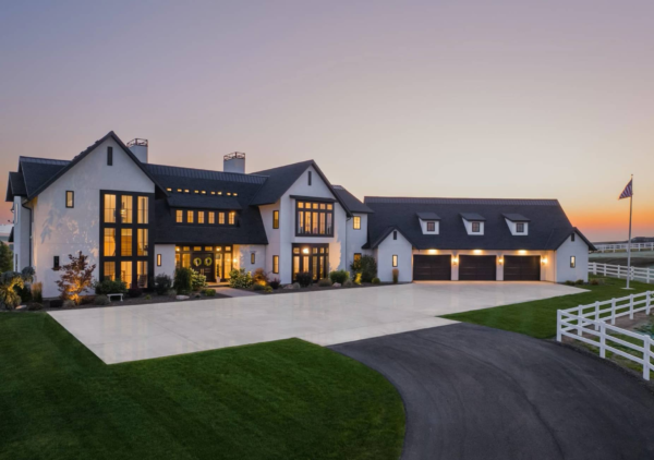 Idaho Home On Over 4 Acres With 7-Car Garage And Pool