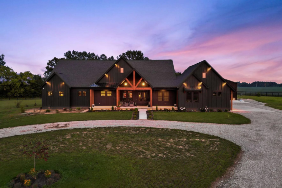 Ohio Home On Over 6 Acres With Barn