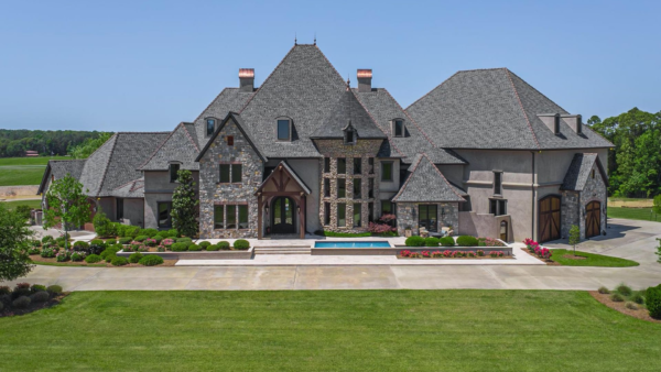 Gated Louisiana Home On 8 Acres With Massive Garage