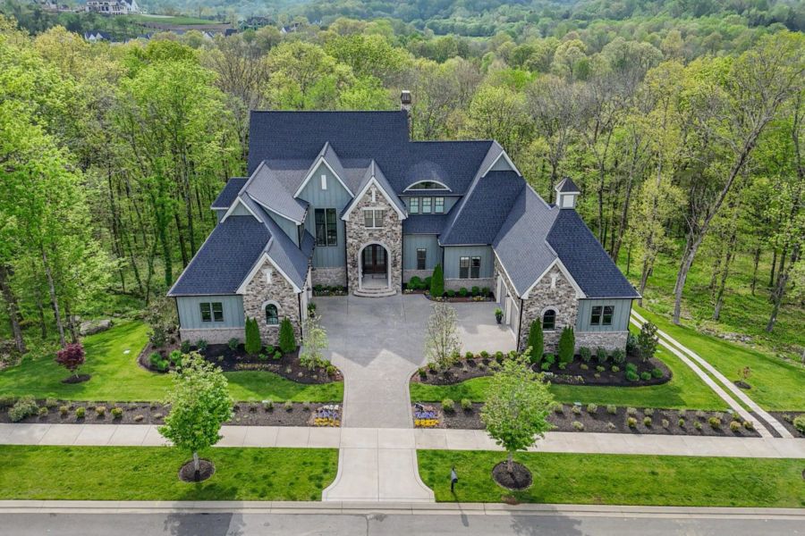  Million Tennessee Home Comes With Walk-In Gun Safe
