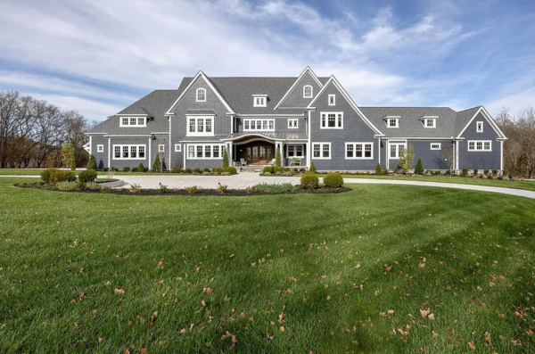 77 Acre Estate In Tennessee With Guest House And Gun Range