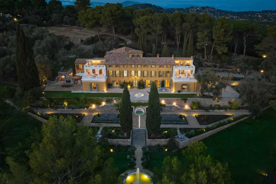 €25 Million Historic Home For Sale On 48 Acres In France