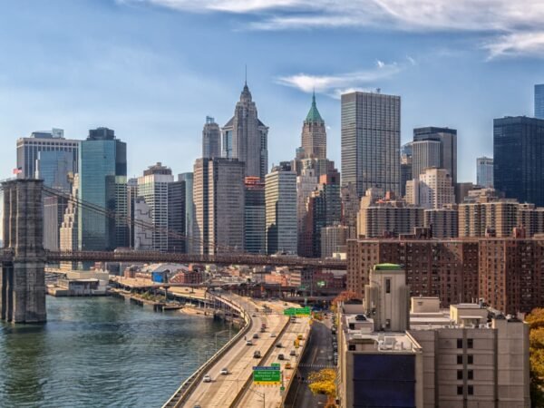 WGAE Renews Lease at Hudson Street HQ| CommercialCafe