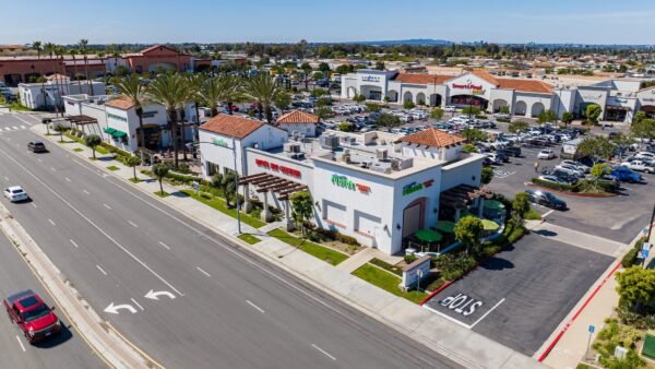 Decron Pays M for San Diego Shopping Center