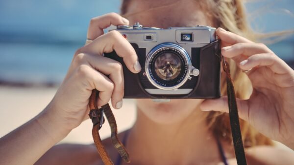 Estate agent boards to feature winning shots in new photo competition