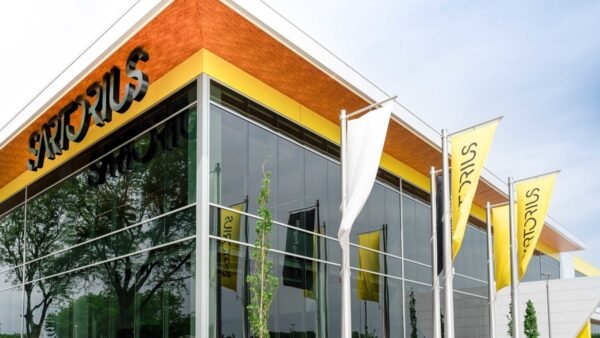 Life Science Group Opens 0M Center in Michigan