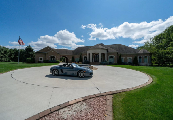 Michigan Home On 8 Acres With Attached Guest House