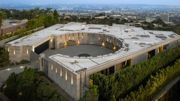 Contemporary Beverly Hills Masterpiece Lists For  Million