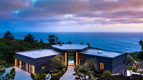 Contemporary New Build In California Lists For .75 Million