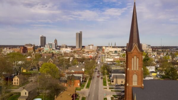 WaterFurnace Expands HQ Office Space