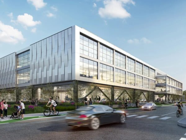 Davis Cos. Closes Blockbuster Investment Fund