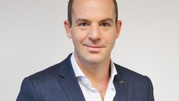 Martin Lewis warns that estate agents ‘skirts edge of law’ with conditional selling