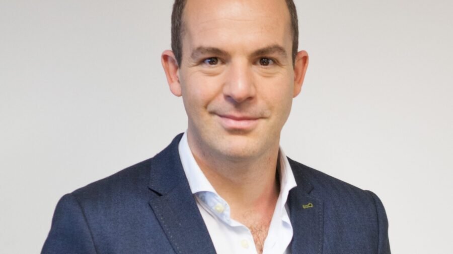 Martin Lewis warns that estate agents ‘skirts edge of law’ with conditional selling