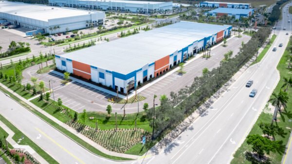 Geis JV Completes Fort Myers Industrial Campus
