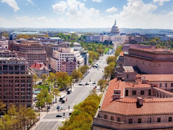 Sterling Bay Secures 2 New Leases at DC Office