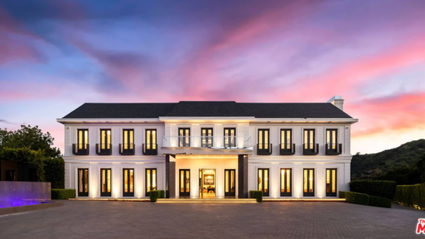 J-Lo & Ben Affleck List Beverly Hills Estate For  Million