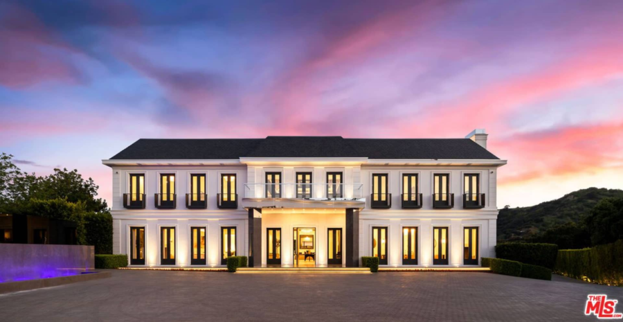J-Lo & Ben Affleck List Beverly Hills Estate For  Million