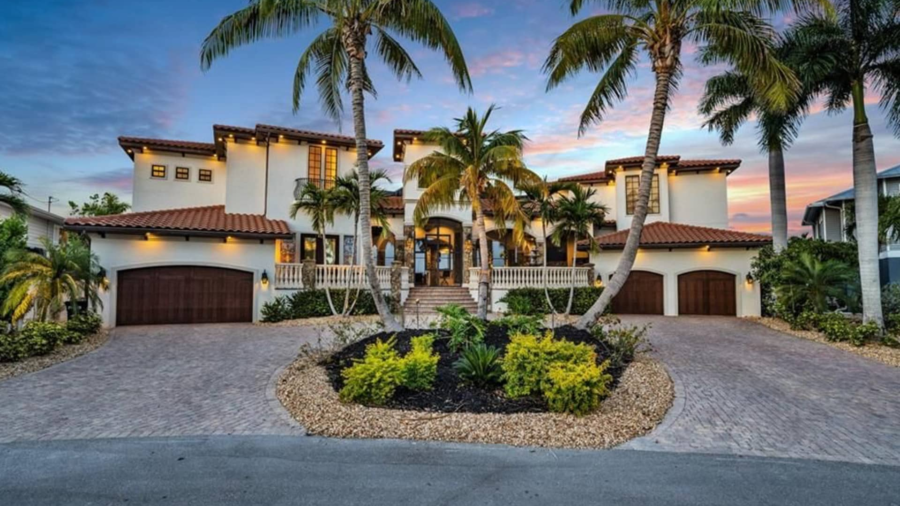  Million Waterfront Home In Fort Myers Beach, Florida