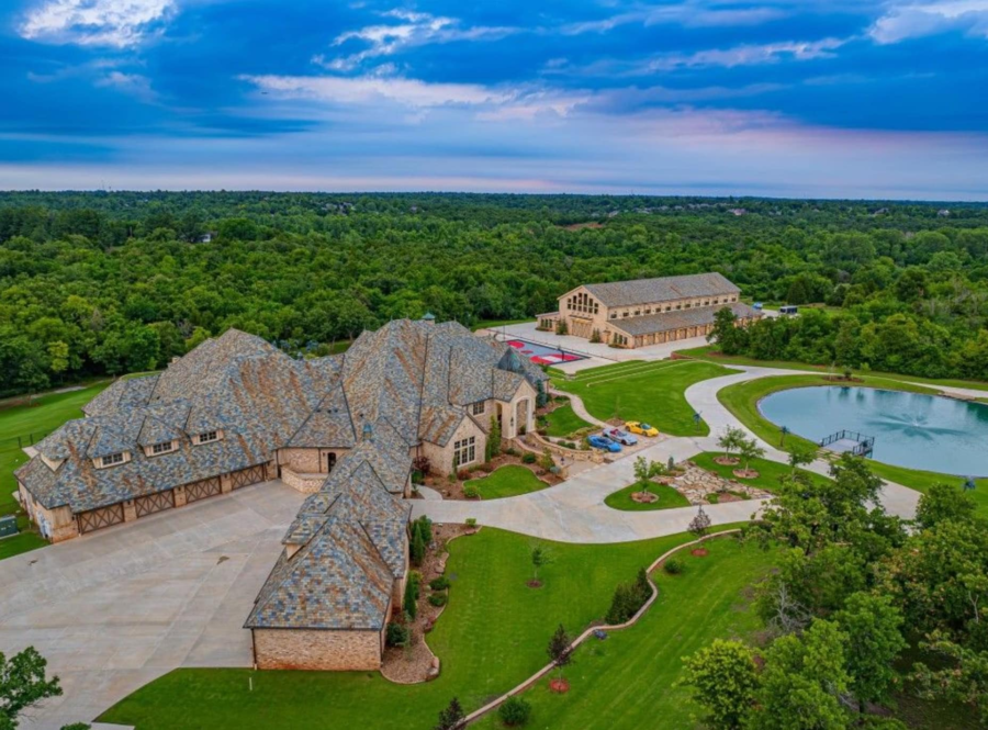 Insane 36 Acre Oklahoma Estate Lists For  Million (PHOTOS)