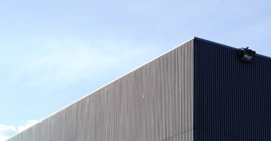 Seagis Signs Lease for Industrial Building