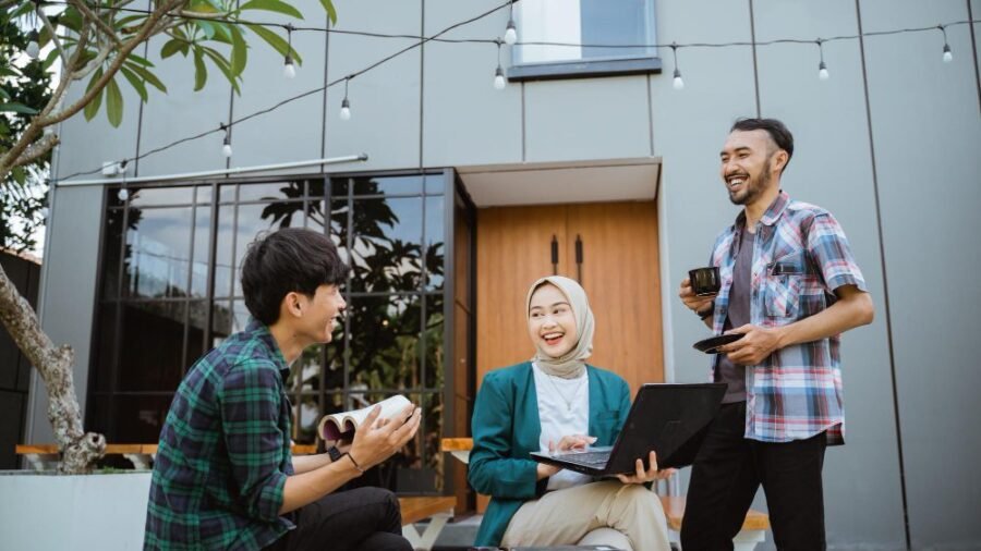 How to Make Your Student Let a Standout: Tips for a Student-Friendly Property – London Estate Agents