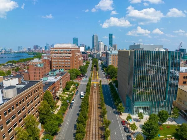 Bain Capital Expands HQ Boston Office Lease