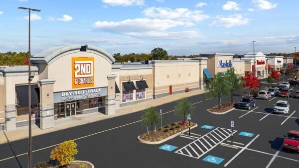 Continental Realty Seals Regional Shopping Center Sale