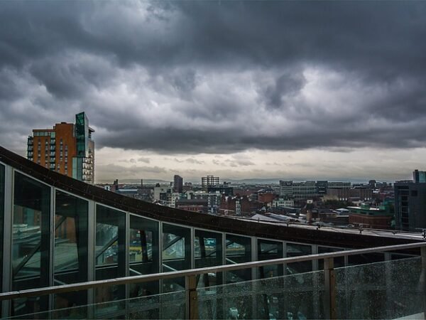 London agent opens new Manchester office in continued expansion